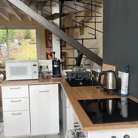 Le Chant Des Roses 4*