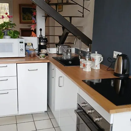 Le Chant Des Roses 4*