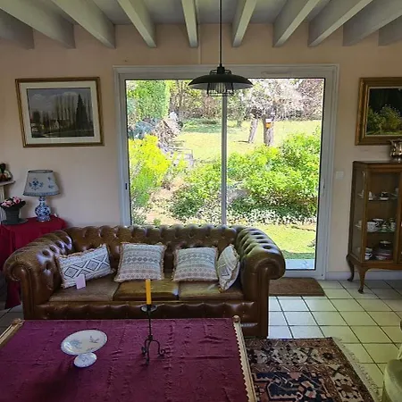 Maison d'hôtes Le Chant Des Roses