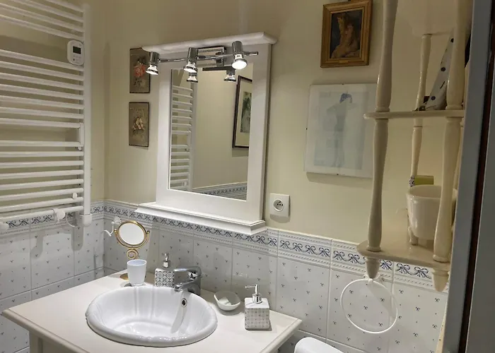 Le Chant Des Roses 吉维尼