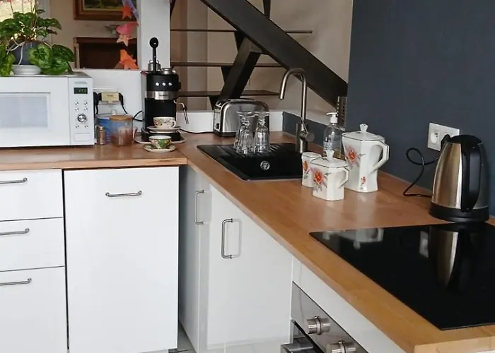 Le Chant Des Roses 4*