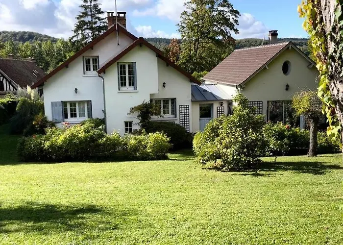 Le Chant Des Roses 4* 吉维尼